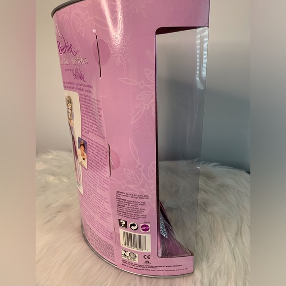 Barbie Collector Holiday 2005 Doll in Pink and White Gown - Picture 10 of 10